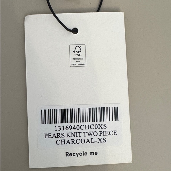 Reformation Pears Knit Two Piece Grey - Size XS - Picture 15 of 15